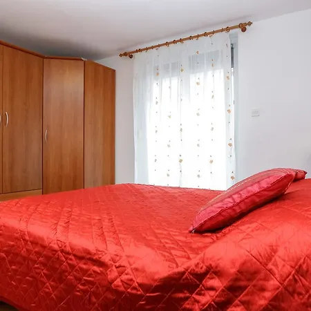 Apartman Surjan