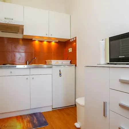 Surjan Apartman
