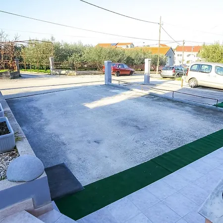 Apartman Surjan